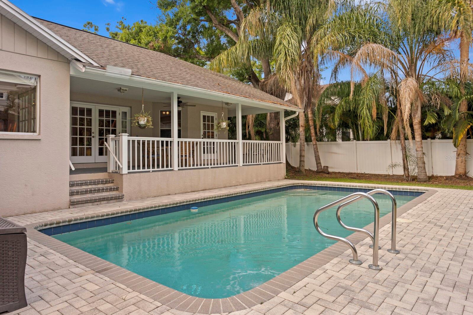 4311 W BEACH PARK DR