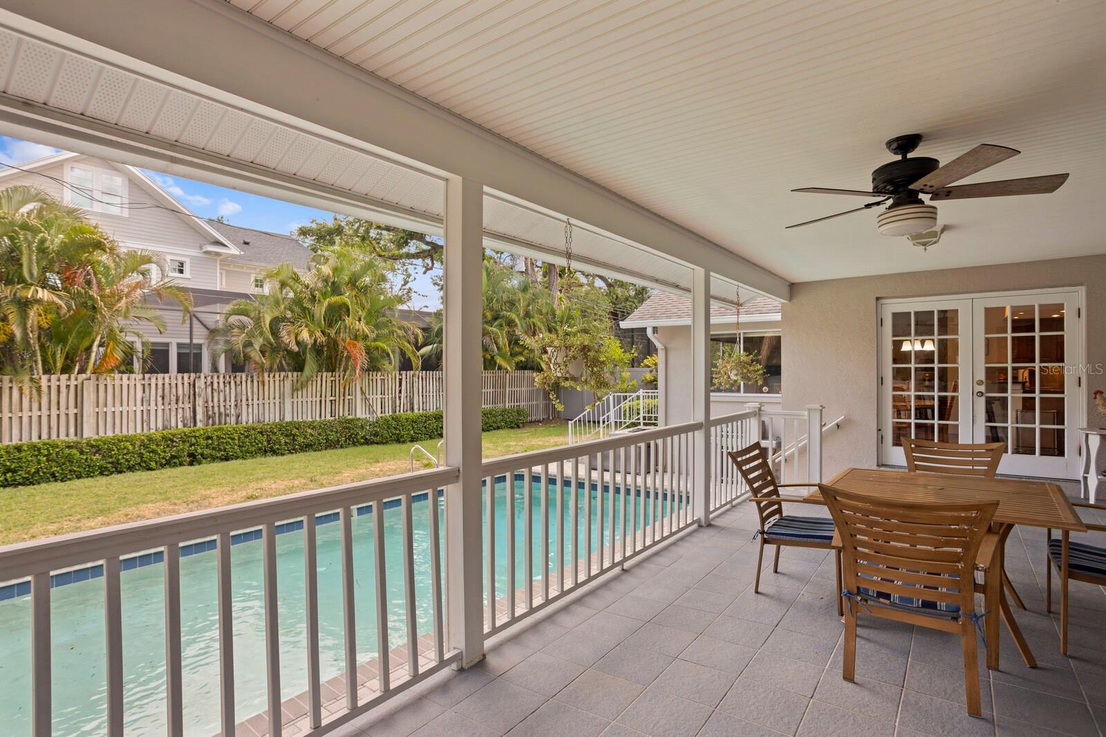 4311 W BEACH PARK DR