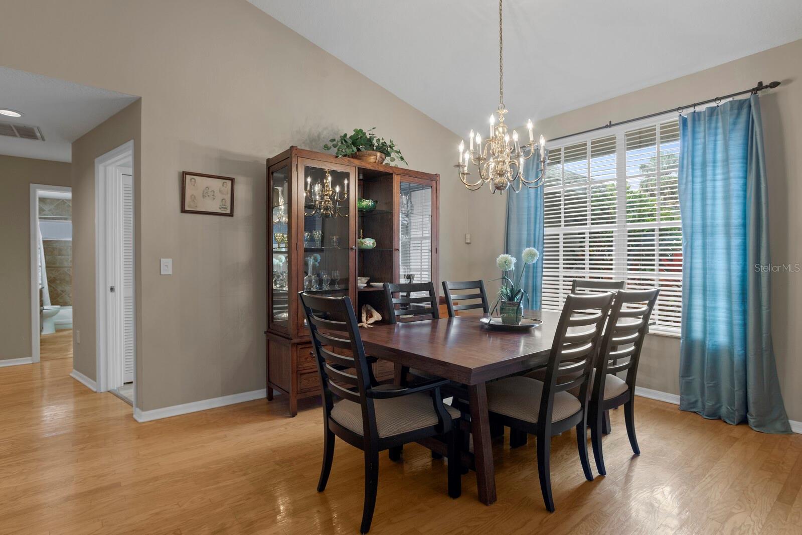 4311 W BEACH PARK DR