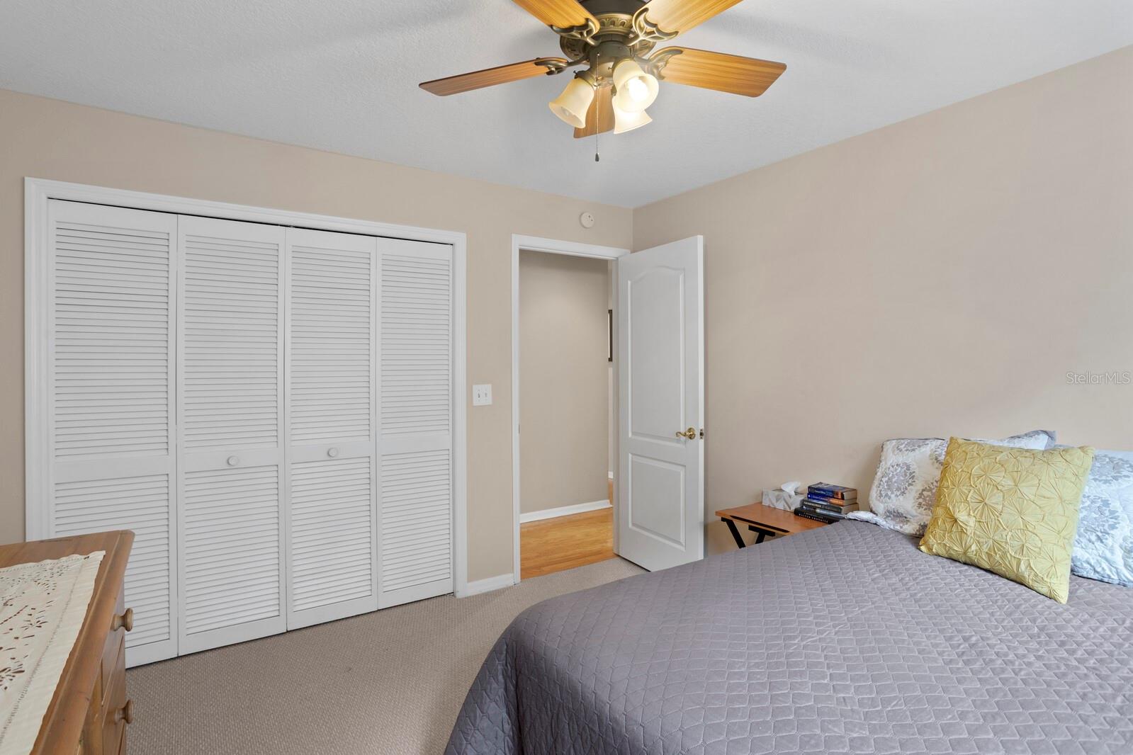 4311 W BEACH PARK DR