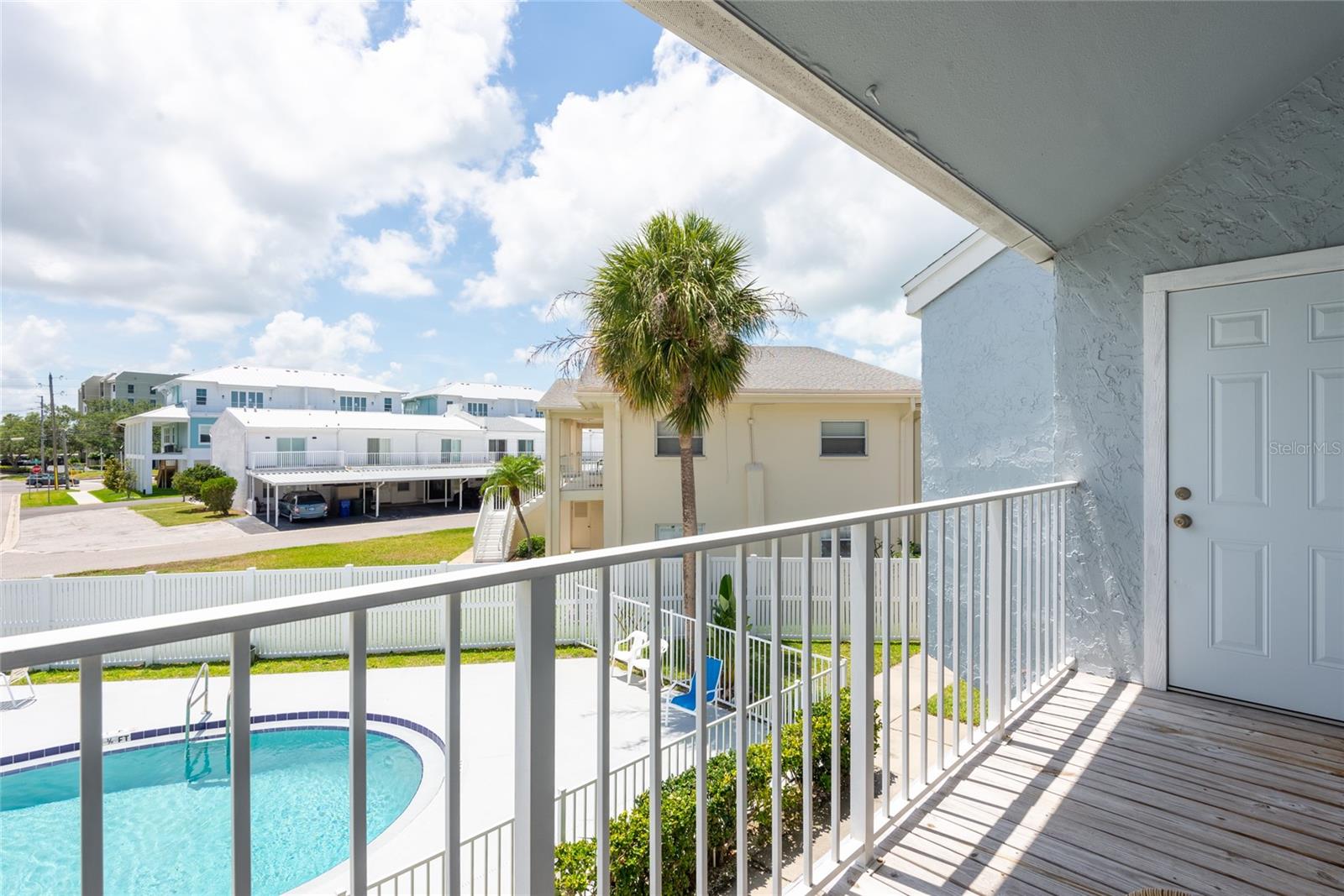 2643 ST JOSEPHS DR W