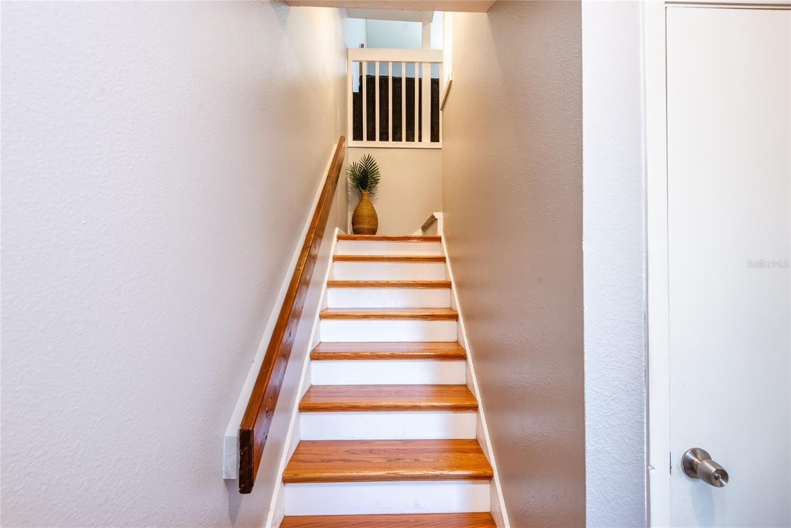 2643 ST JOSEPHS DR W