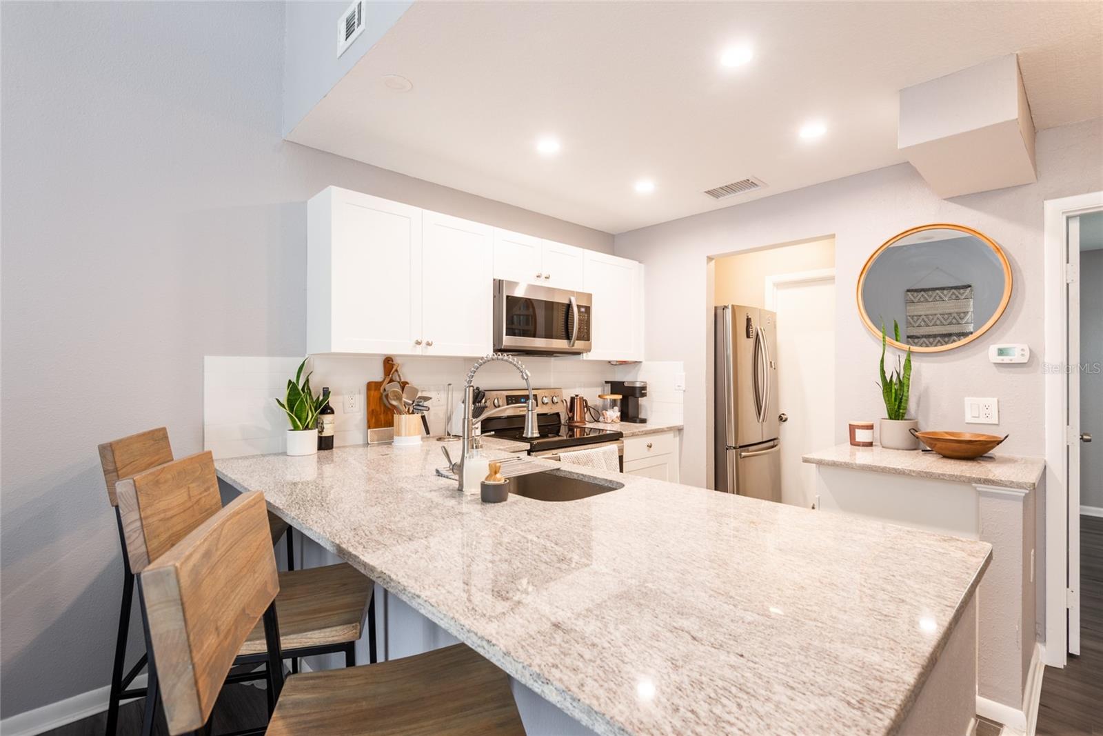 2643 ST JOSEPHS DR W