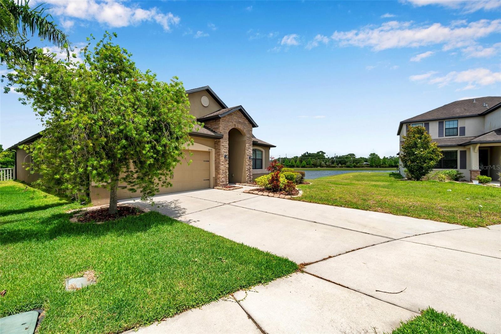 11878 THICKET WOOD DR