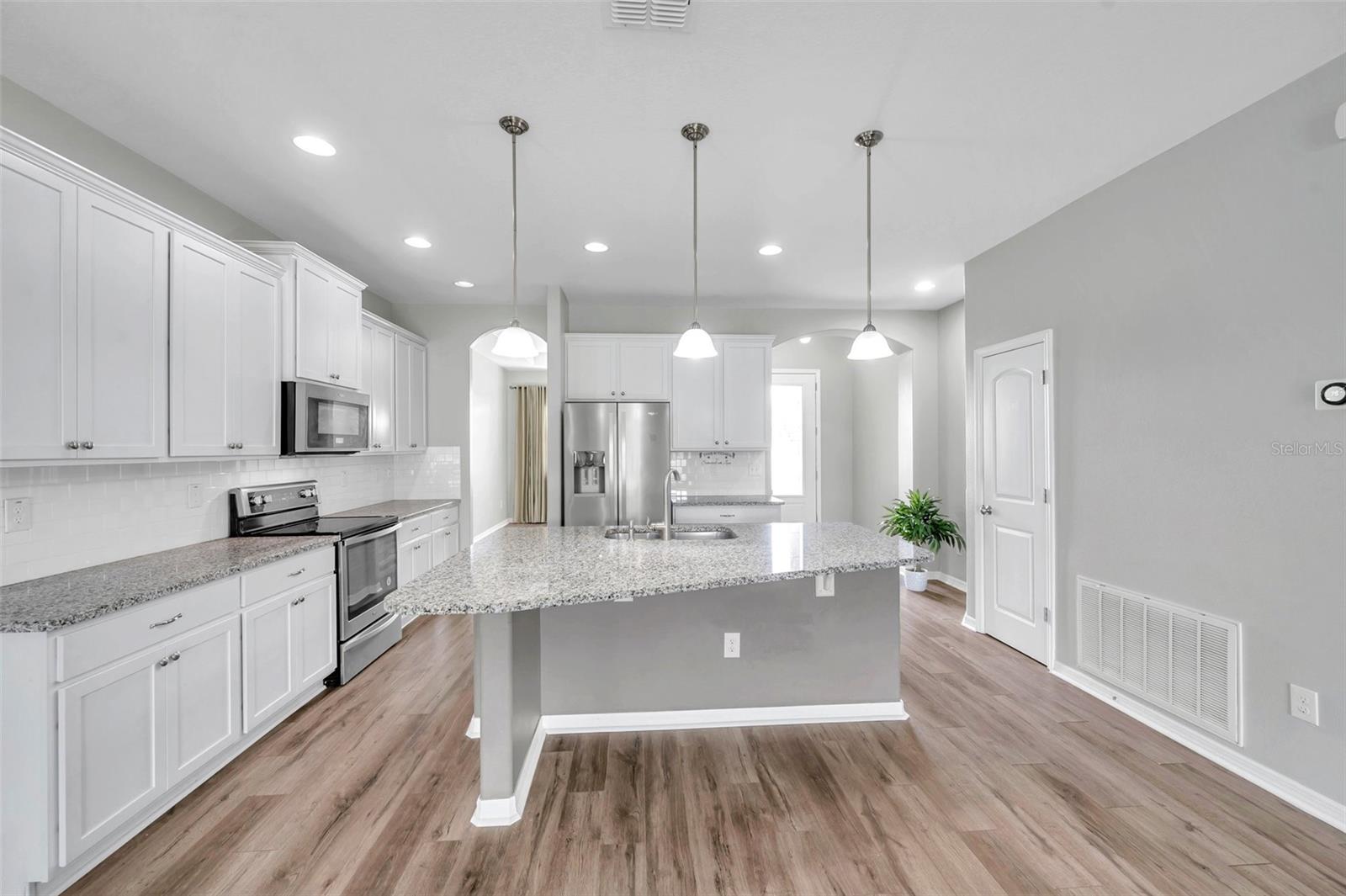 11878 THICKET WOOD DR