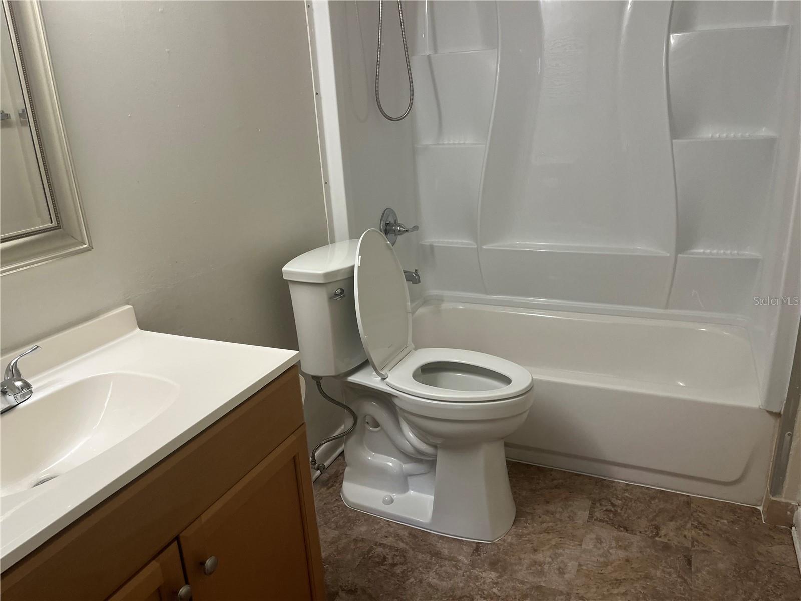 4008 ASHFORD GREEN PL #F101