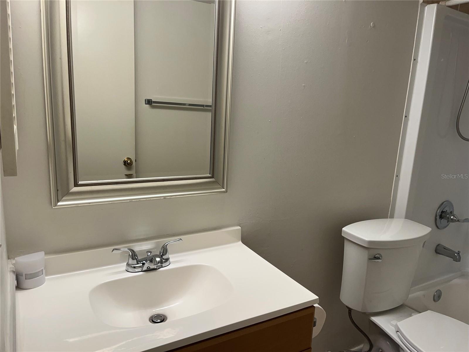 4008 ASHFORD GREEN PL #F101