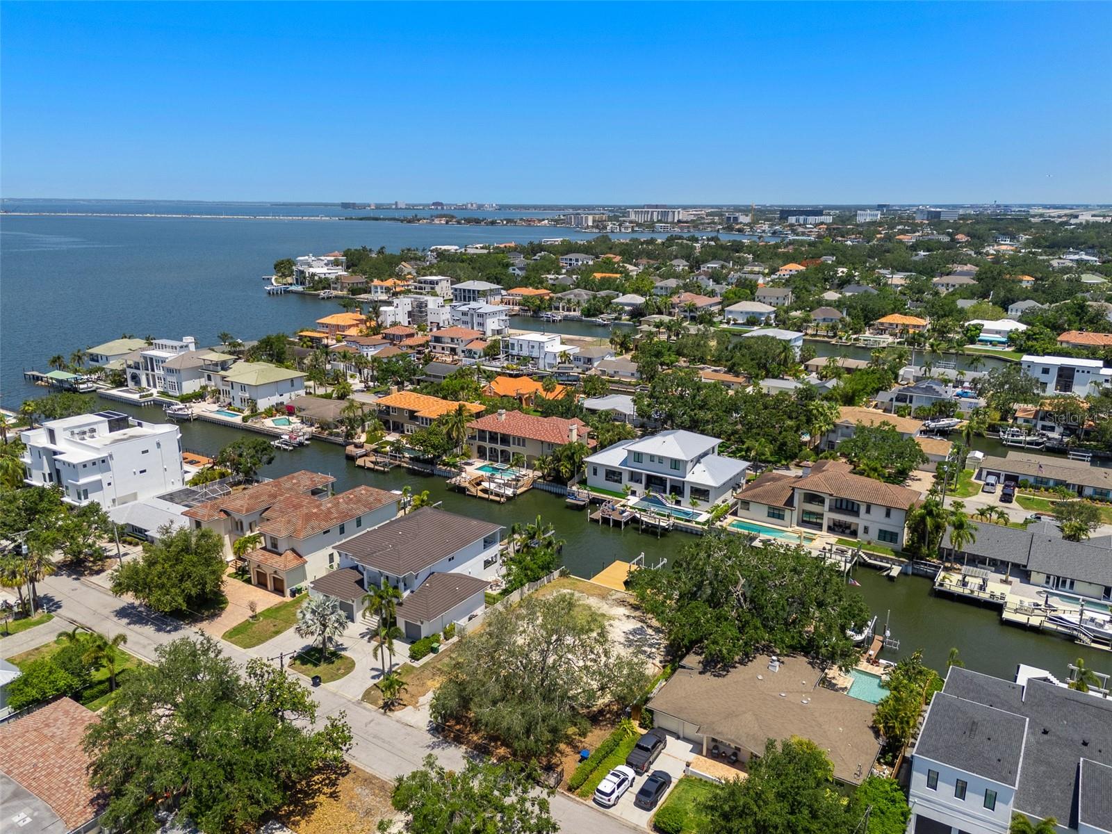 4927 W SAN RAFAEL ST