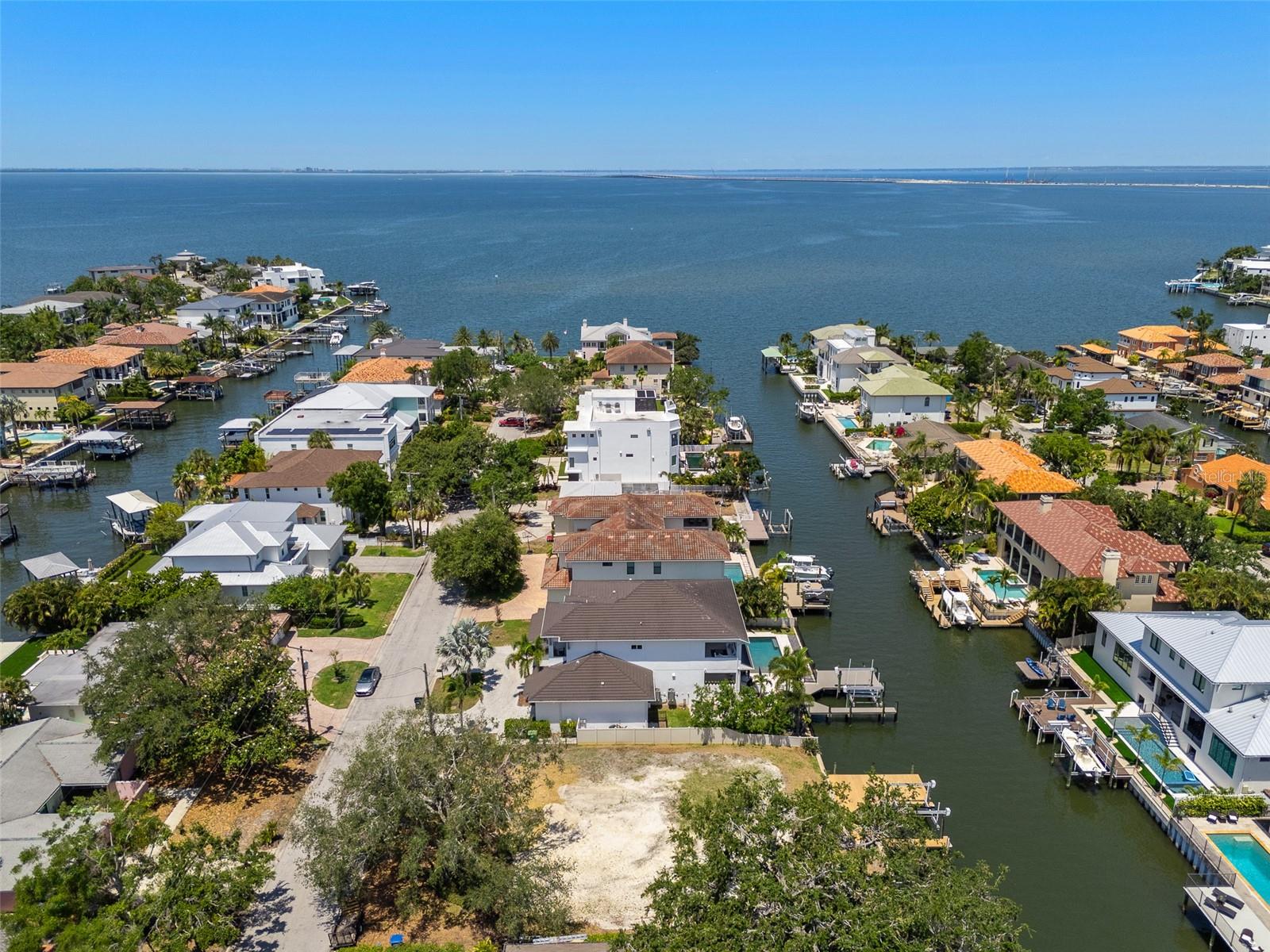 4927 W SAN RAFAEL ST