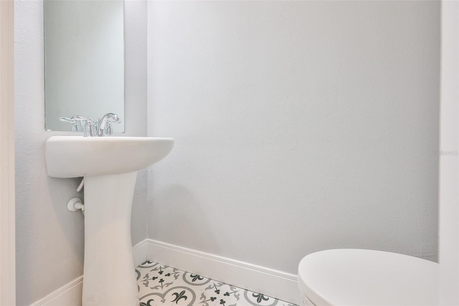 6619 S MANHATTAN AVE #1