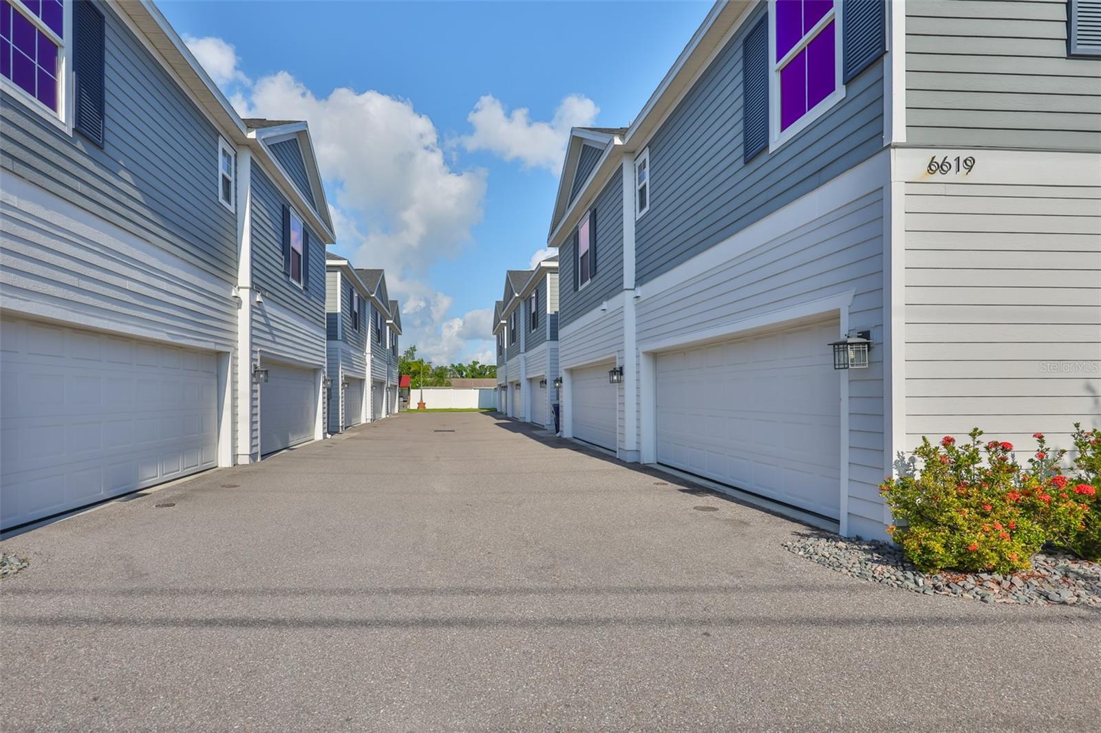 6619 S MANHATTAN AVE #1