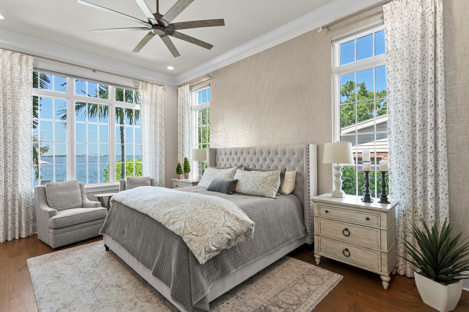 5110 W LONGFELLOW AVE