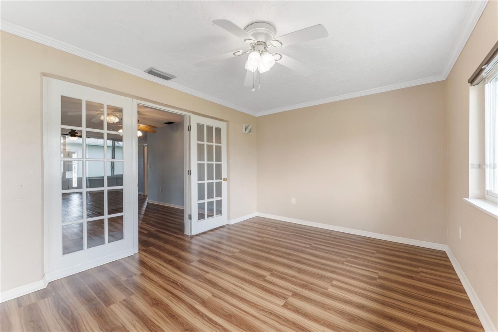 5377 SPRINGWOOD BLVD