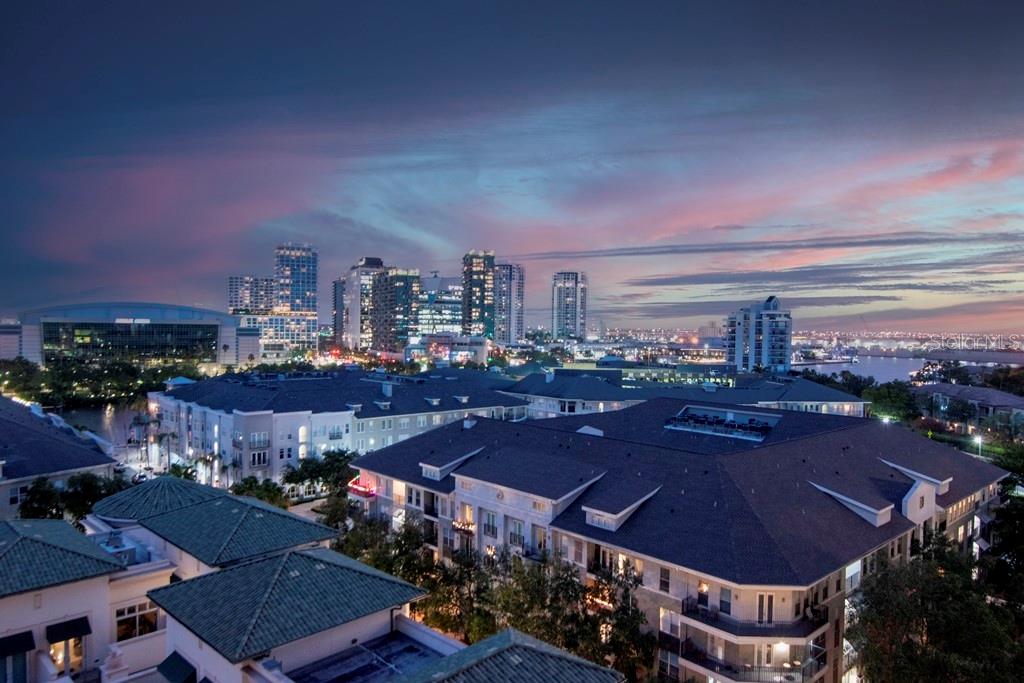 450 KNIGHTS RUN AVE #1003