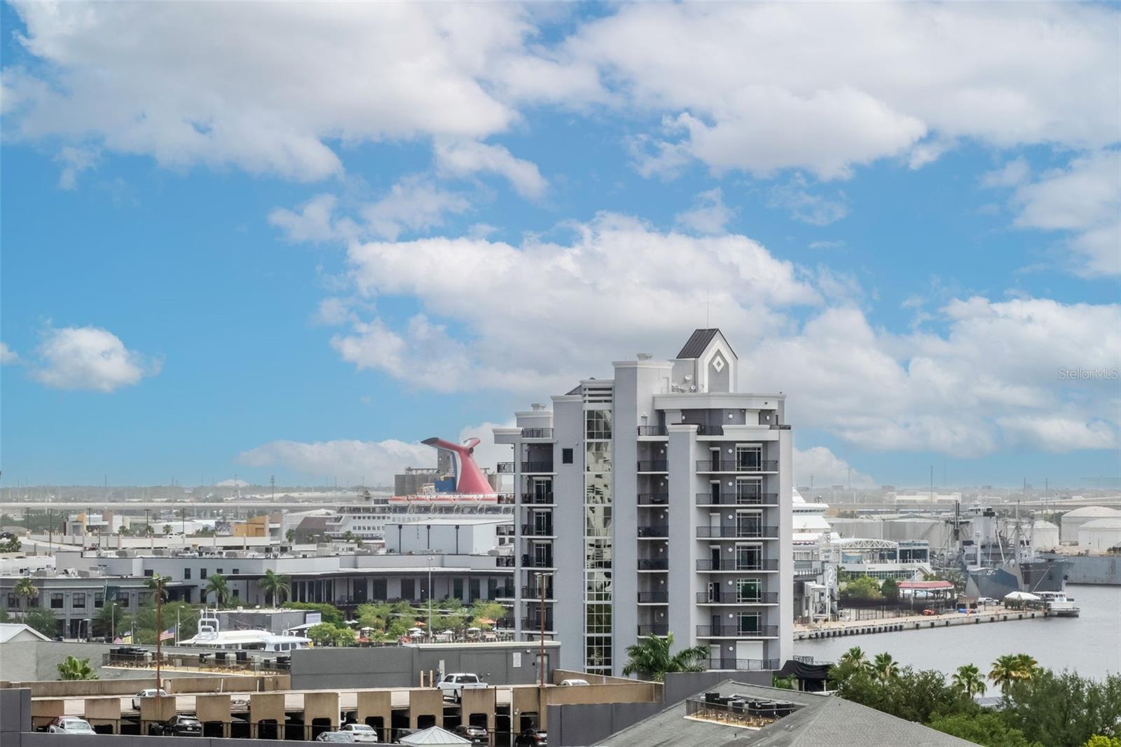 450 KNIGHTS RUN AVE #1003