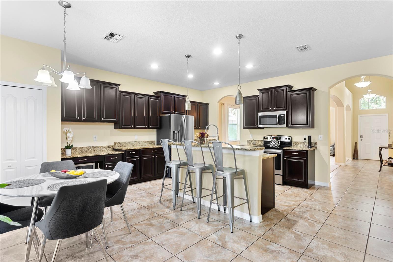 10216 SUMMER AZURE DR