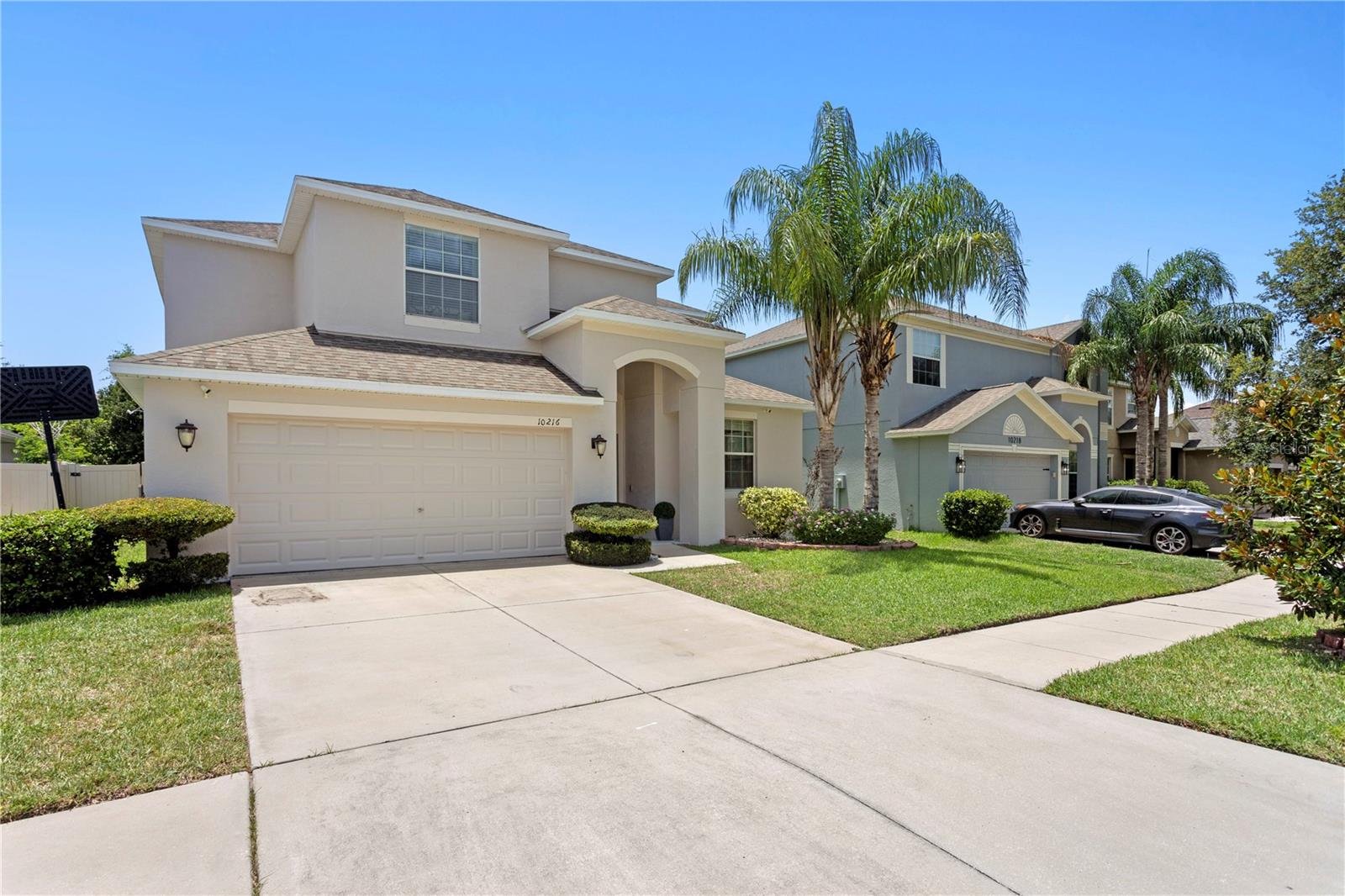 10216 SUMMER AZURE DR