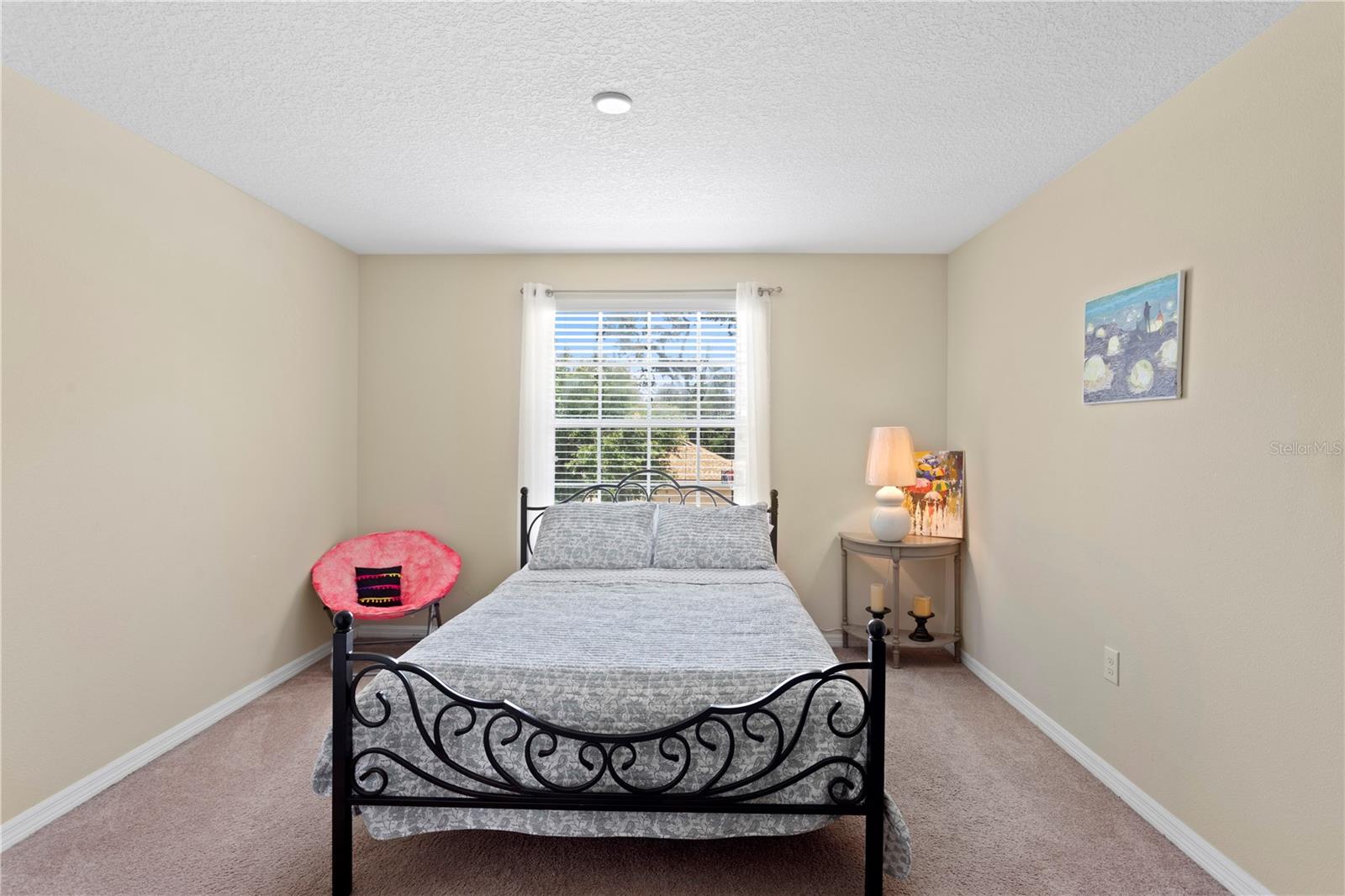 10216 SUMMER AZURE DR