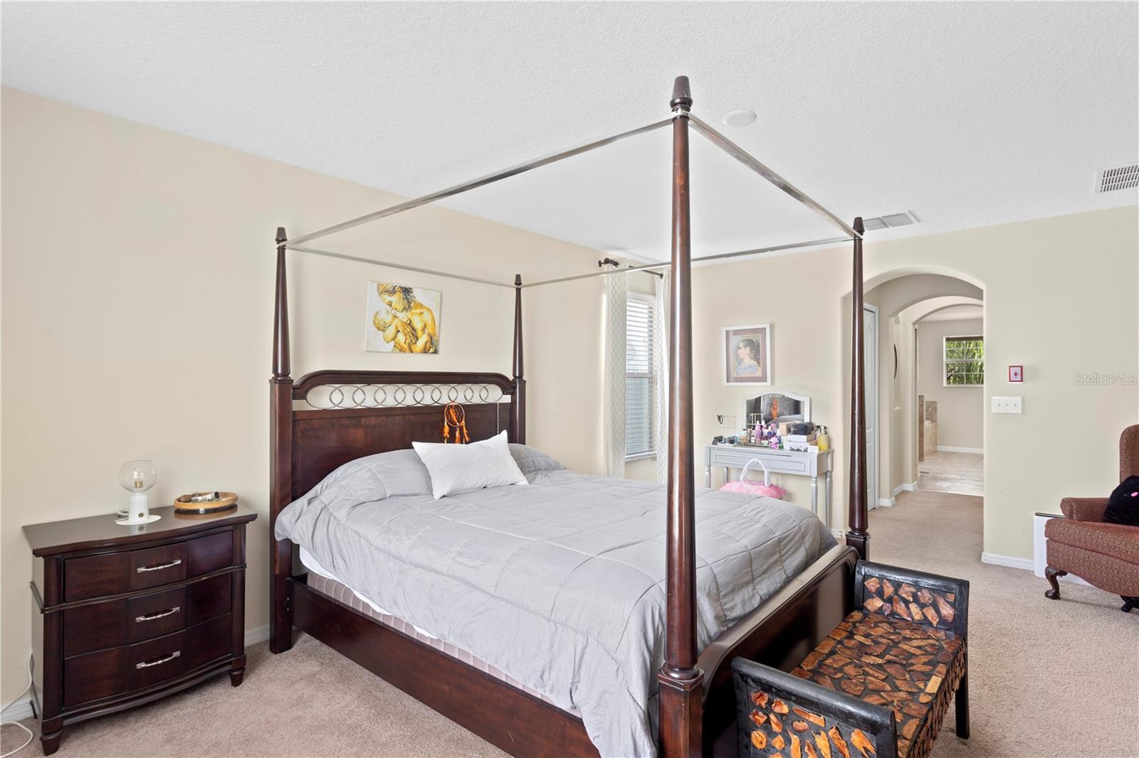 10216 SUMMER AZURE DR