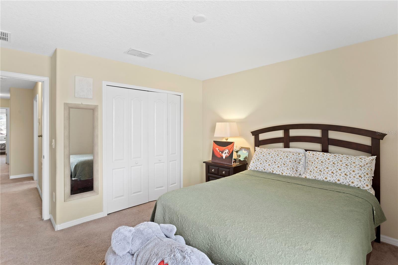 10216 SUMMER AZURE DR