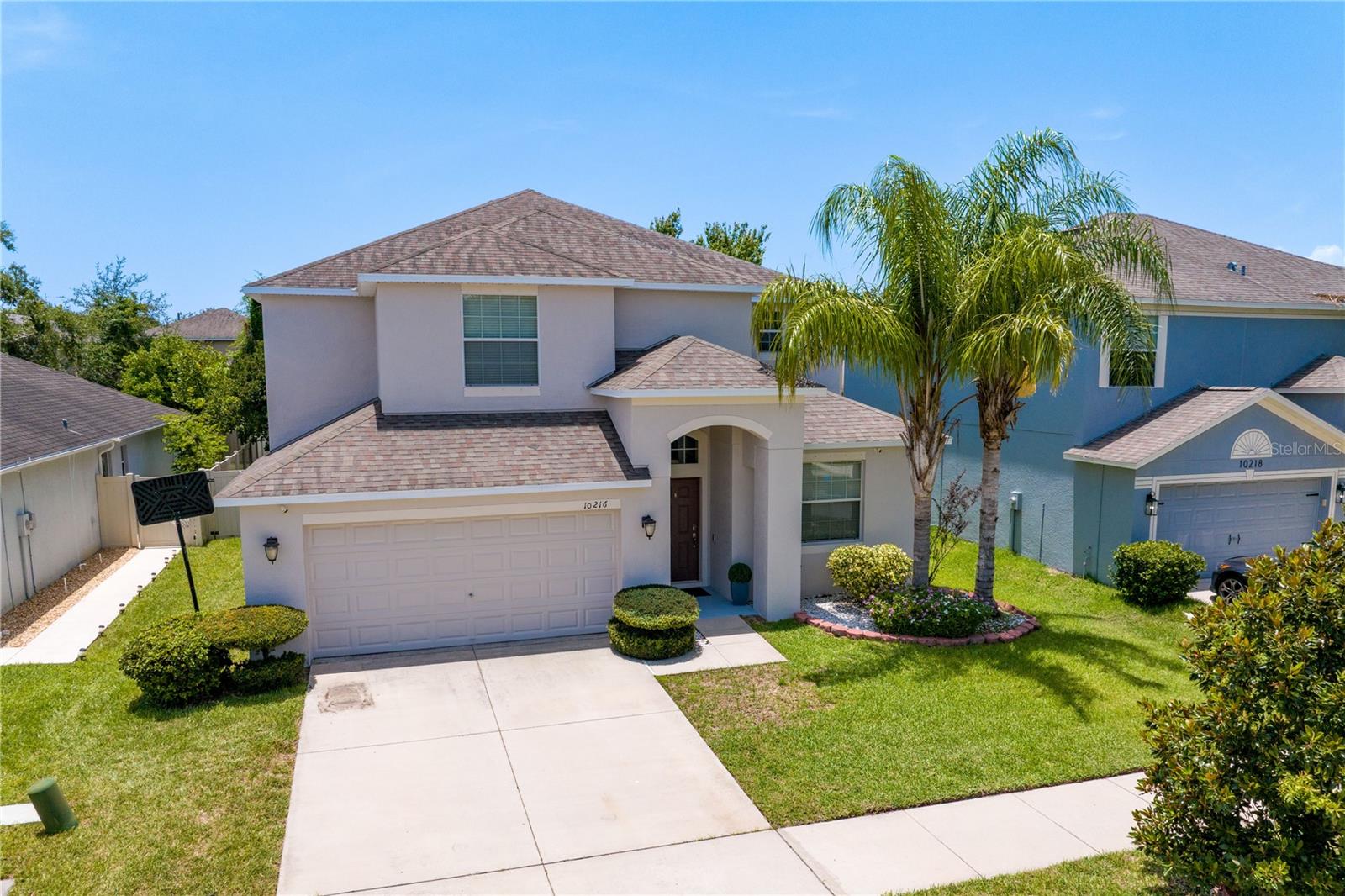 10216 SUMMER AZURE DR