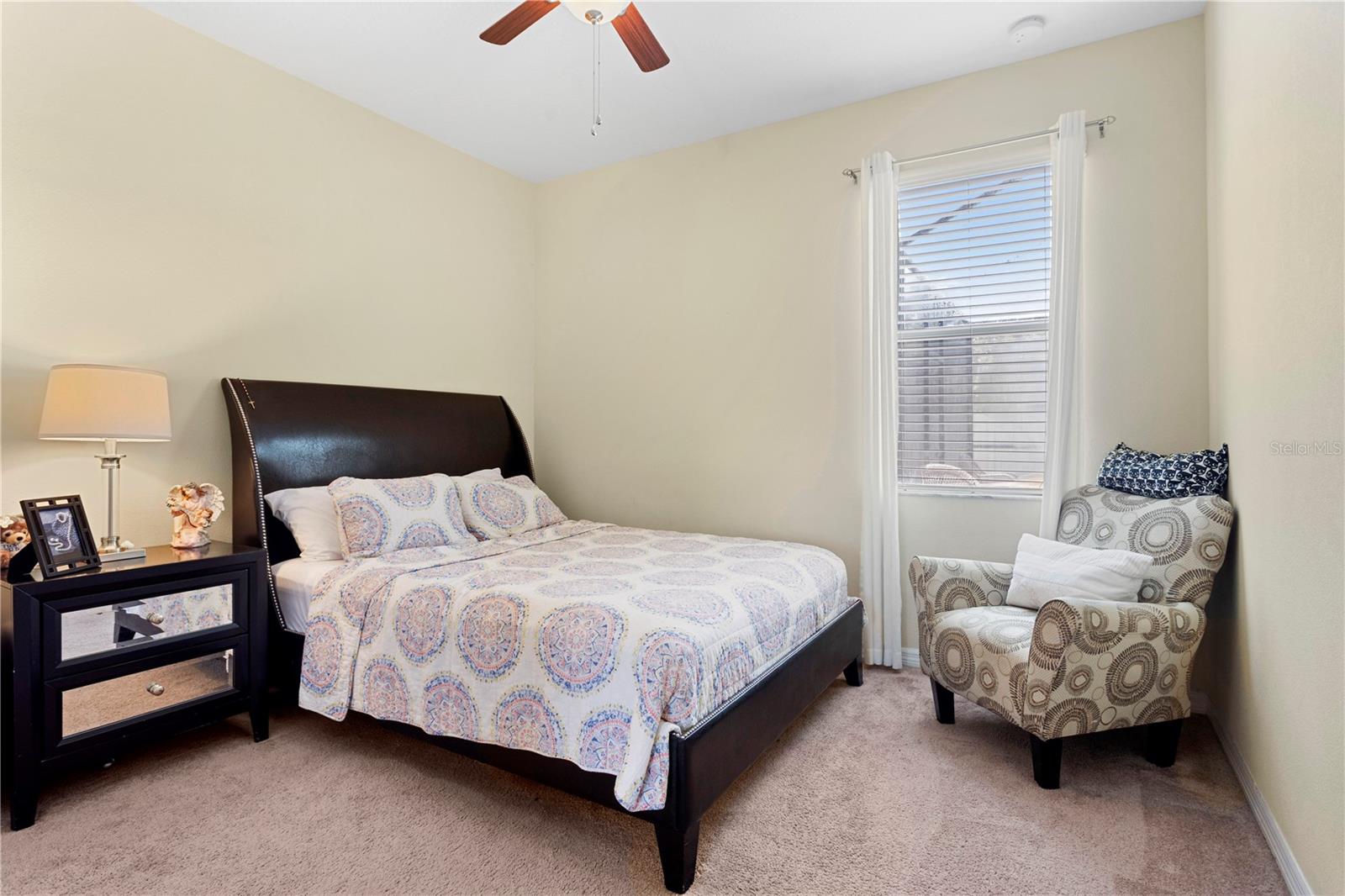 10216 SUMMER AZURE DR