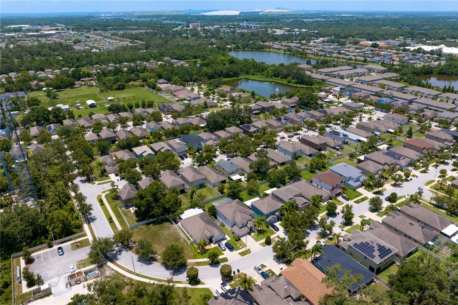 10216 SUMMER AZURE DR