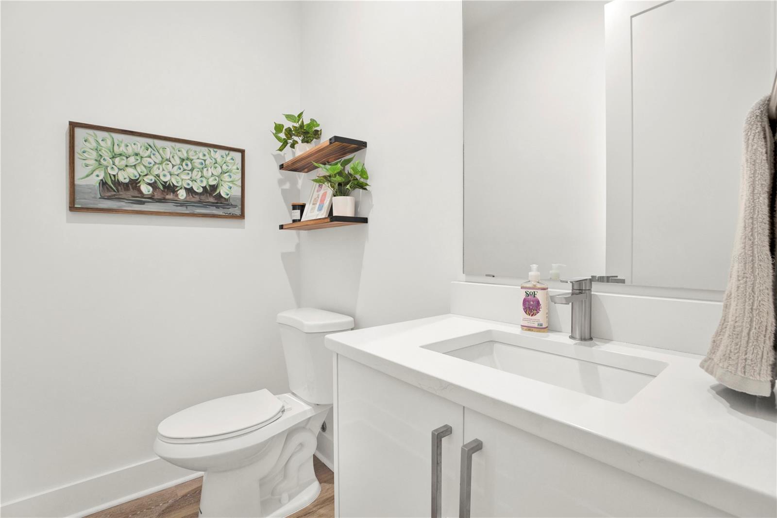 8714 PALM RANCHES PL