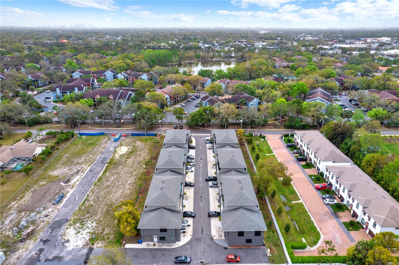 8714 PALM RANCHES PL