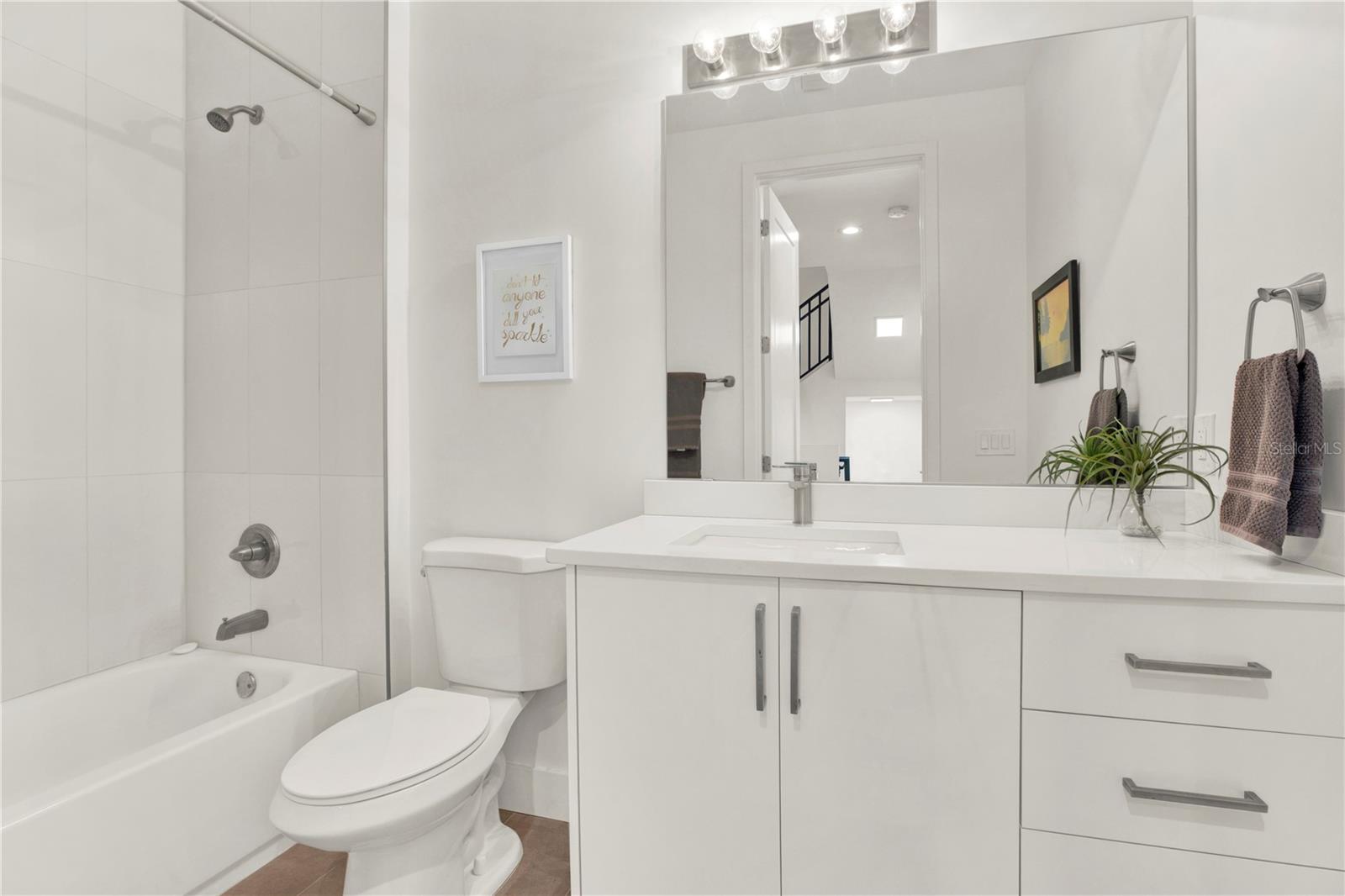 8714 PALM RANCHES PL