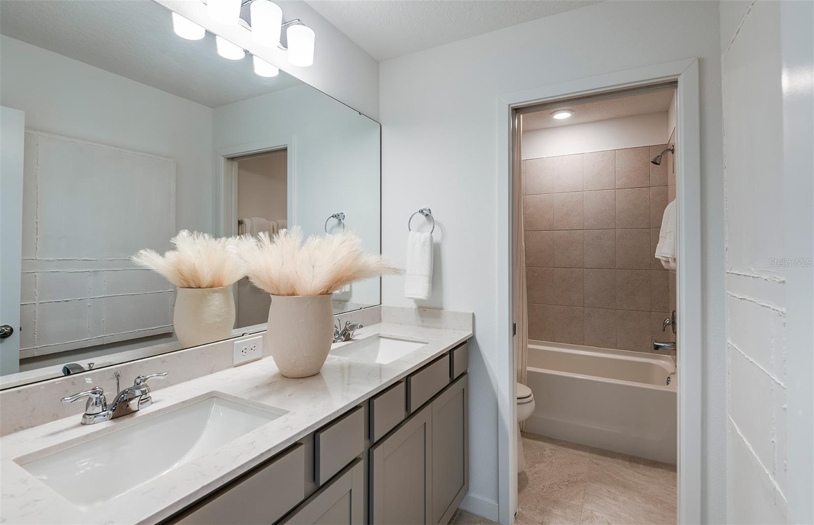 6019 JENSEN VIEW AVE