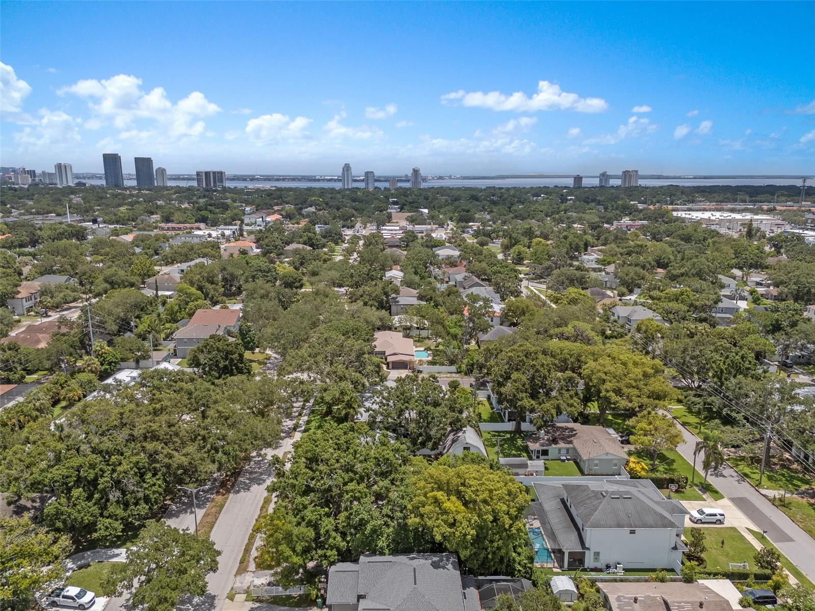 4008 W EL PRADO BLVD