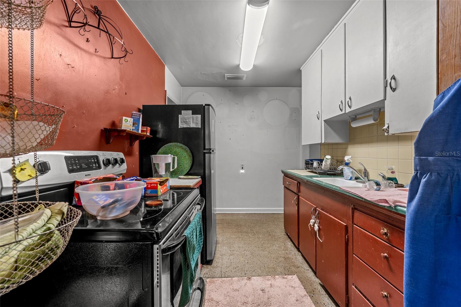 4008 W EL PRADO BLVD