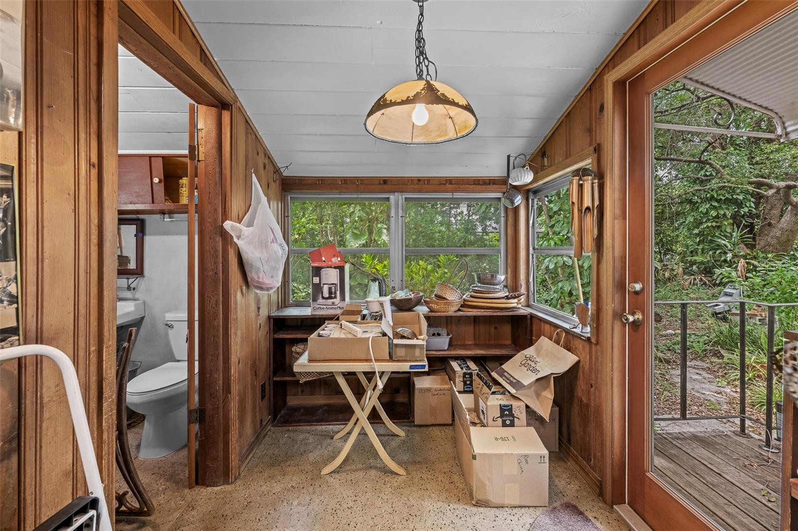 4008 W EL PRADO BLVD