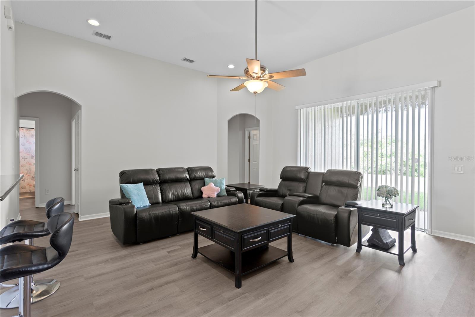 20120 NATURES HIKE WAY