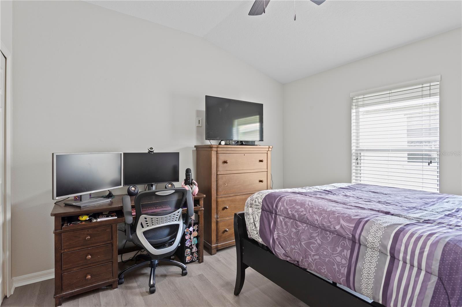 20120 NATURES HIKE WAY