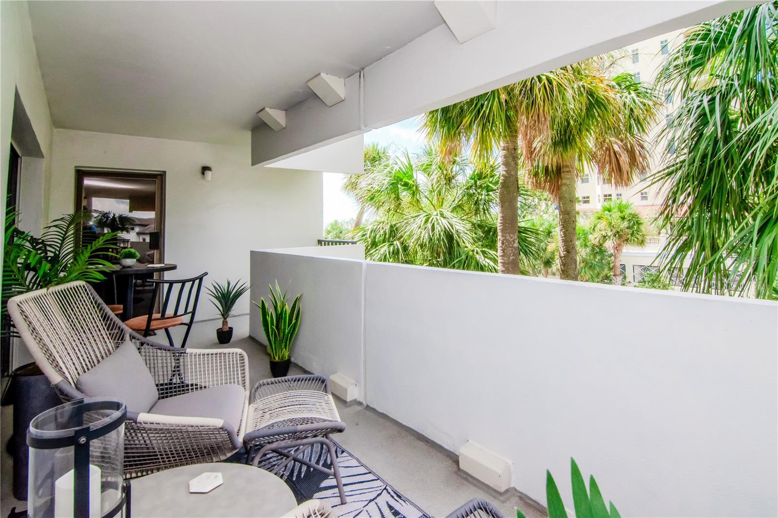 4141 BAYSHORE BLVD #304