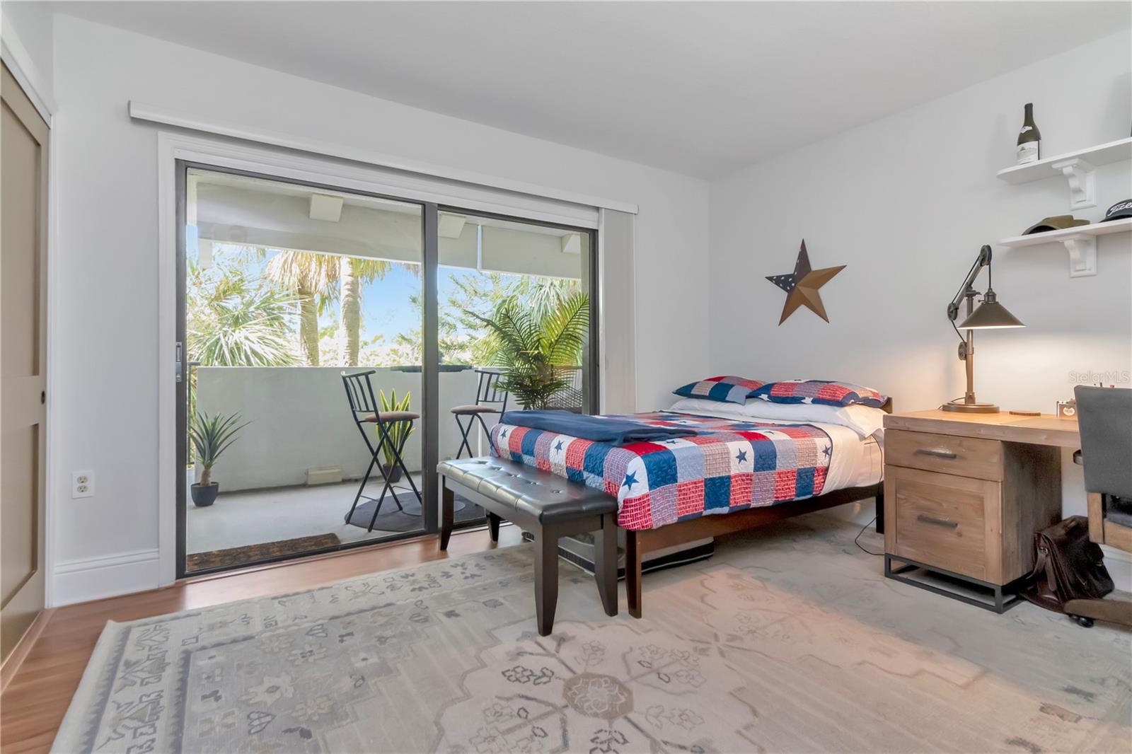 4141 BAYSHORE BLVD #304