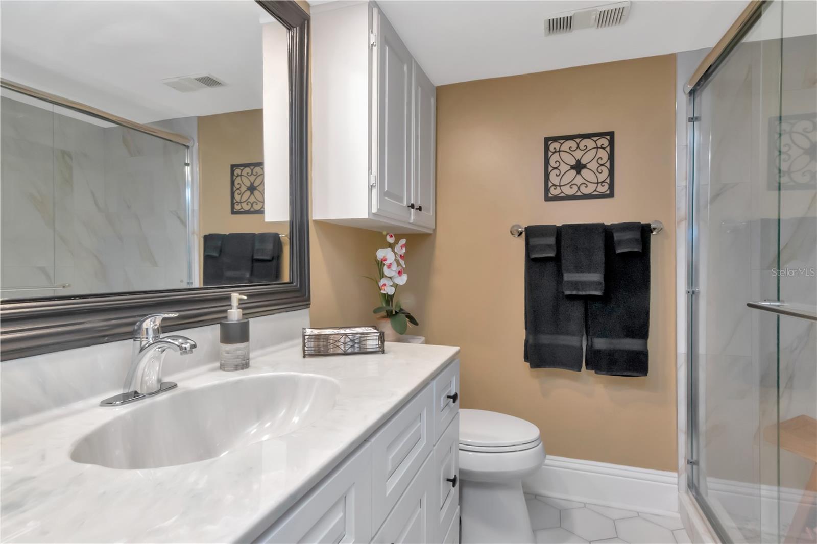 4141 BAYSHORE BLVD #304