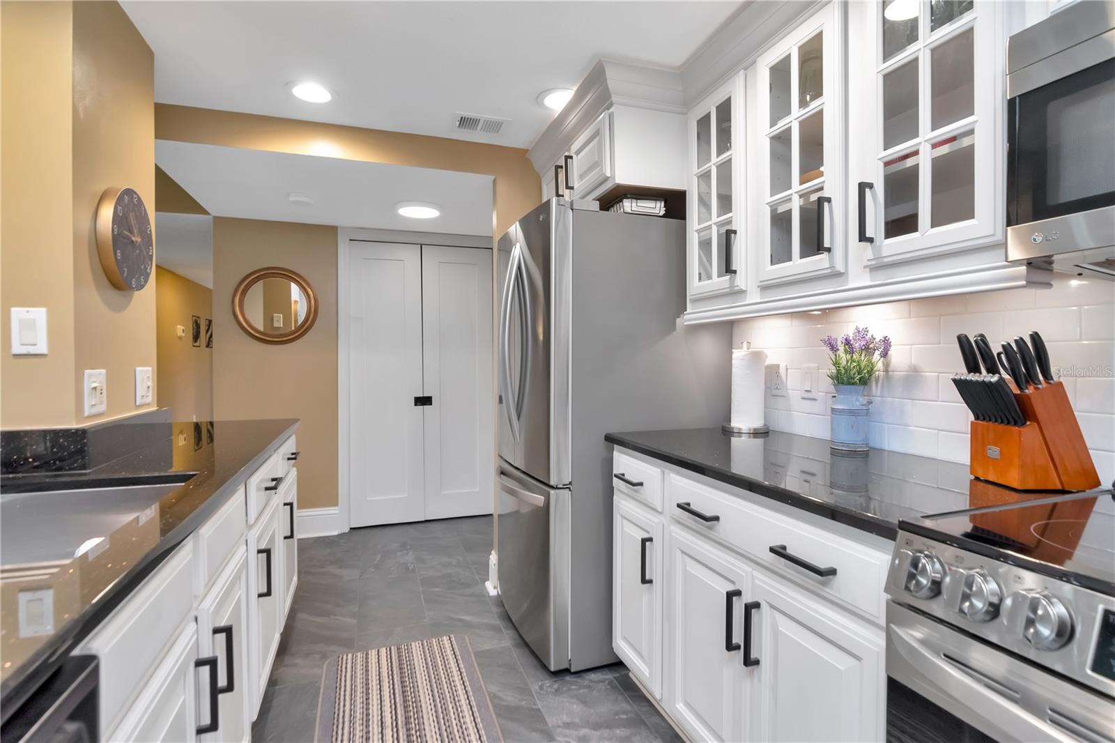 4141 BAYSHORE BLVD #304