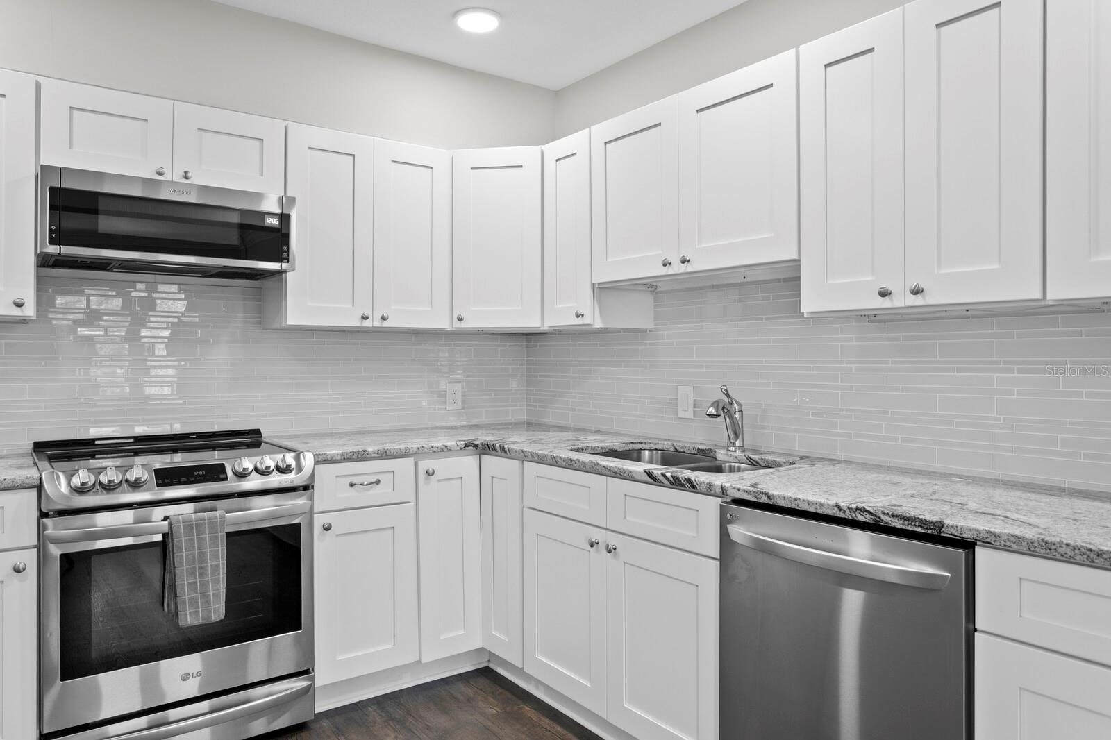 1200 N SHORE DR NE #312