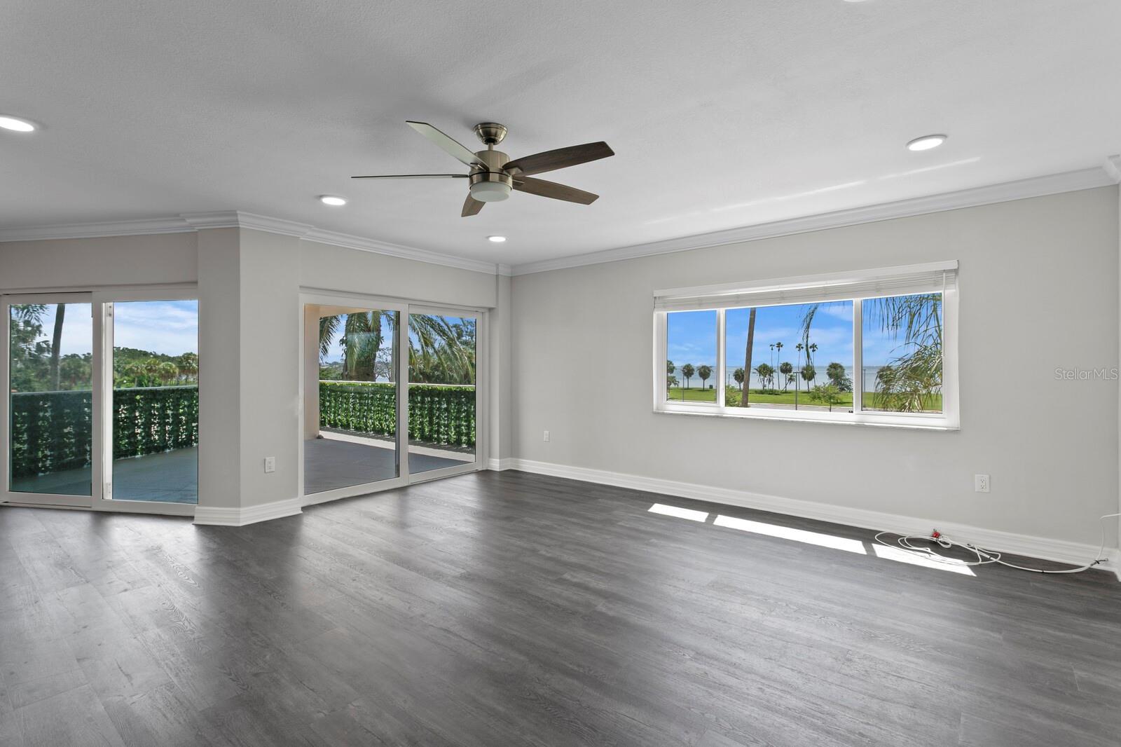 1200 N SHORE DR NE #312