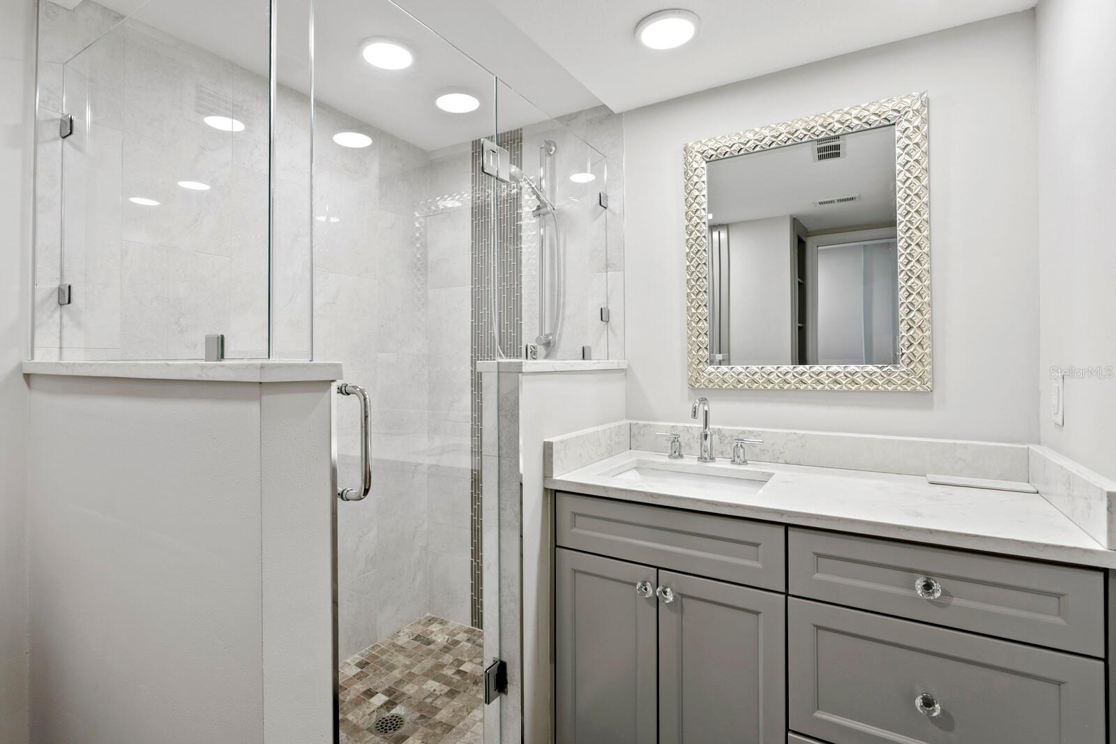 1200 N SHORE DR NE #312