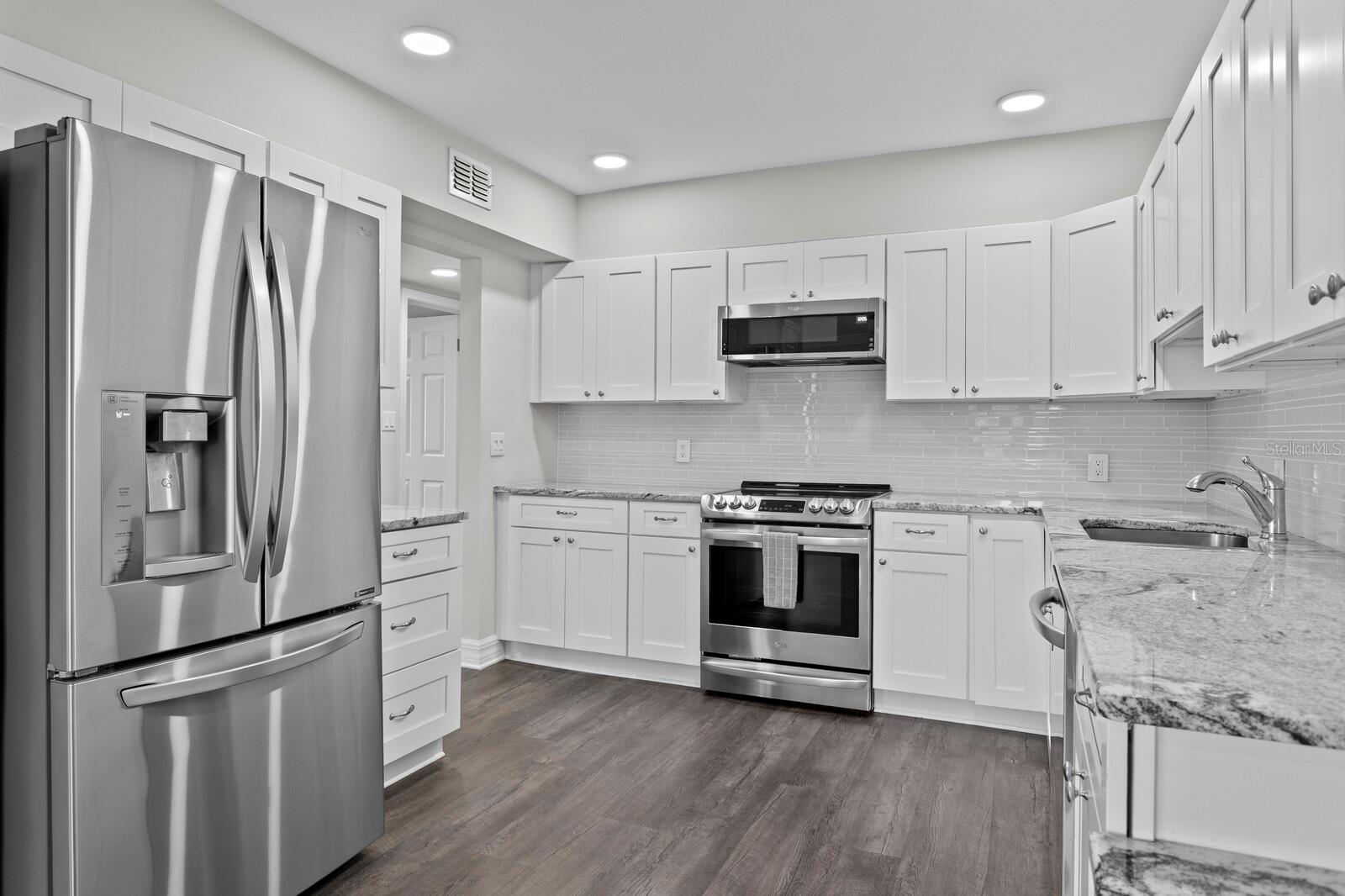 1200 N SHORE DR NE #312