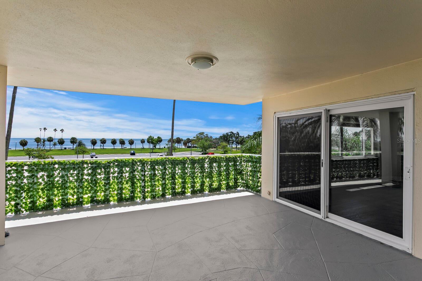 1200 N SHORE DR NE #312