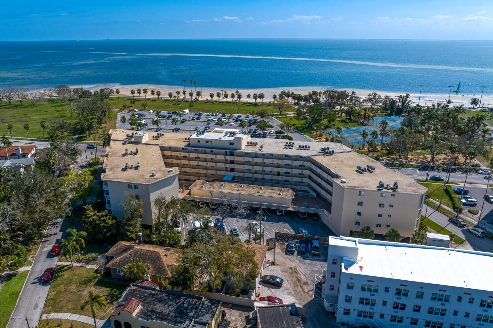 1200 N SHORE DR NE #312