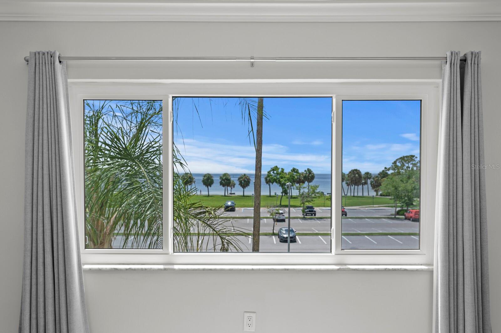 1200 N SHORE DR NE #312