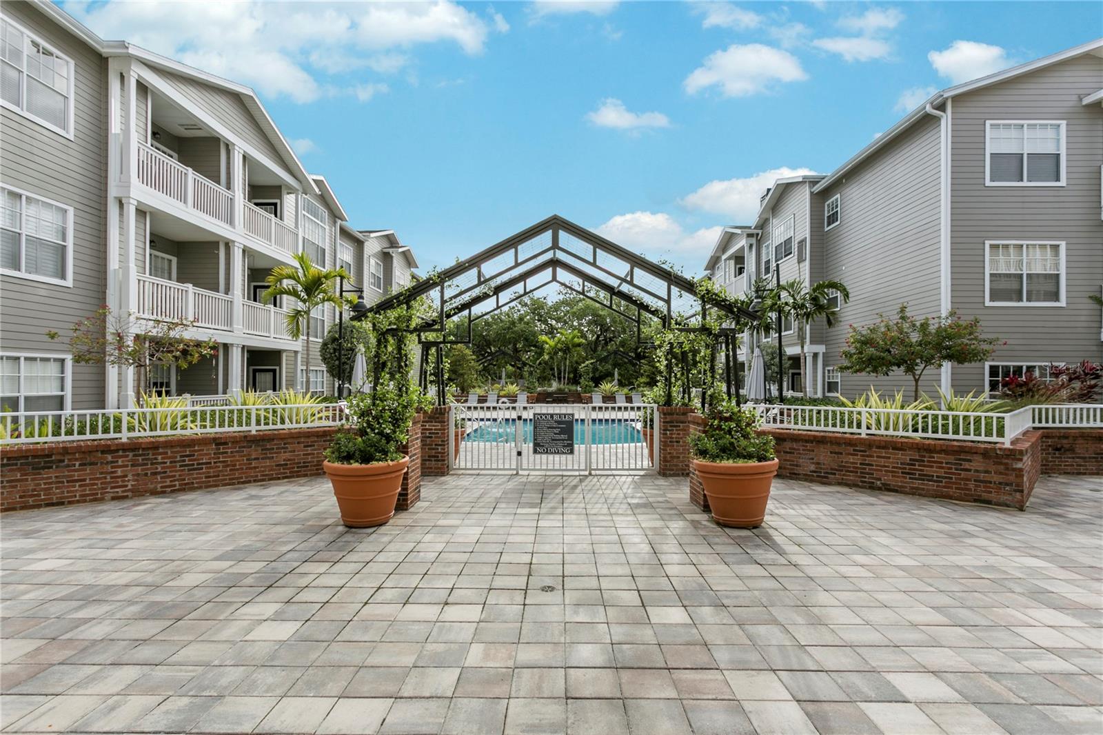 800 S DAKOTA AVE #315