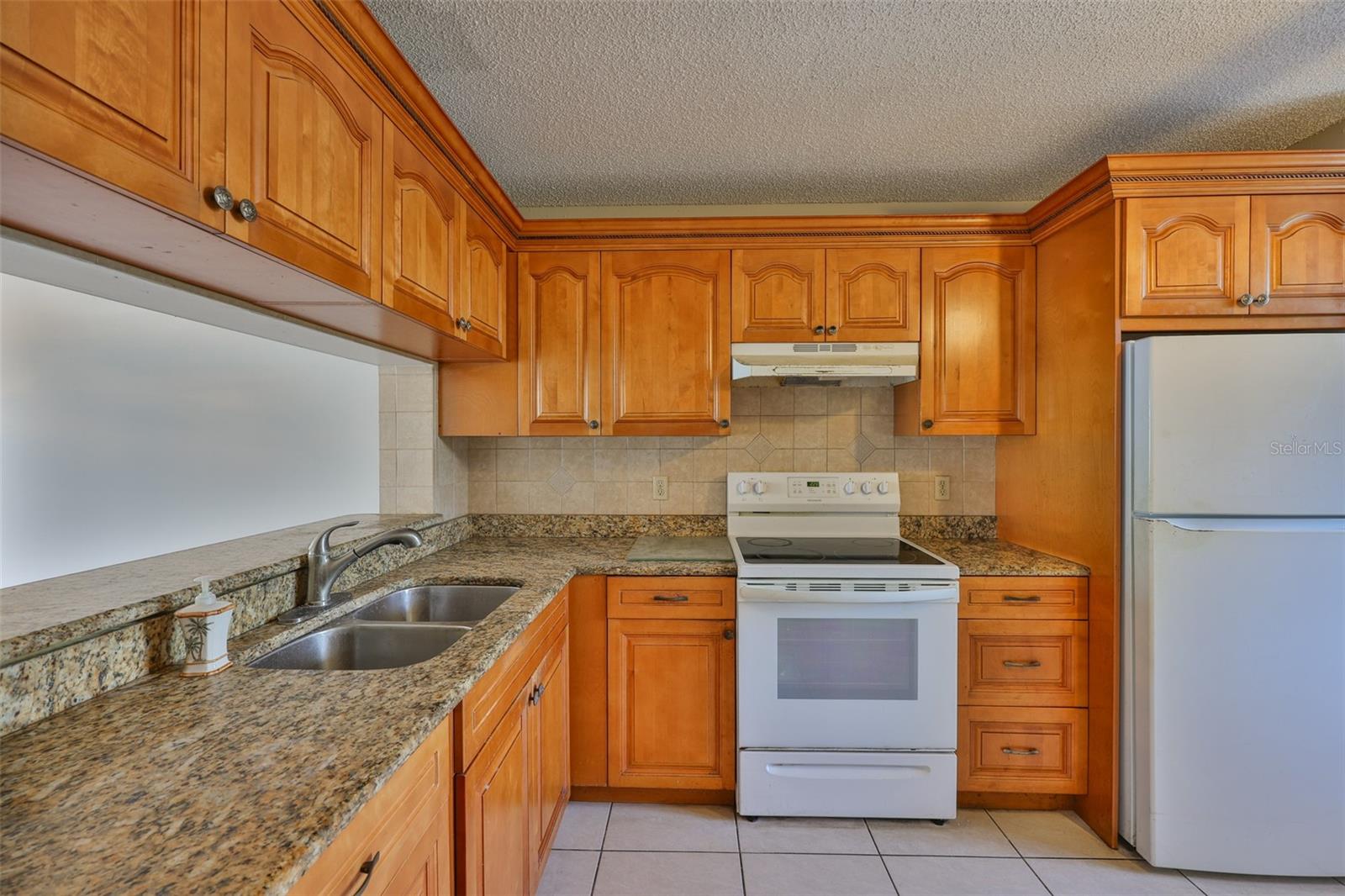 2424 W TAMPA BAY BLVD #L301