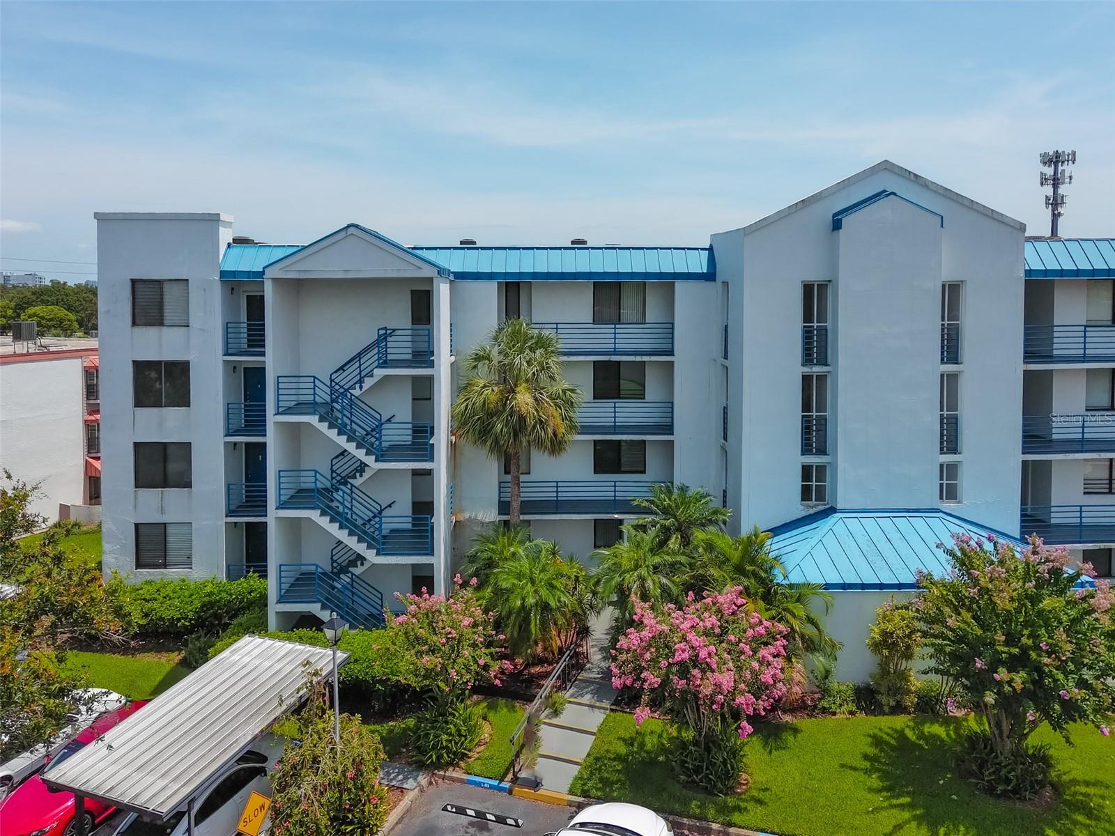 2424 W TAMPA BAY BLVD #L301